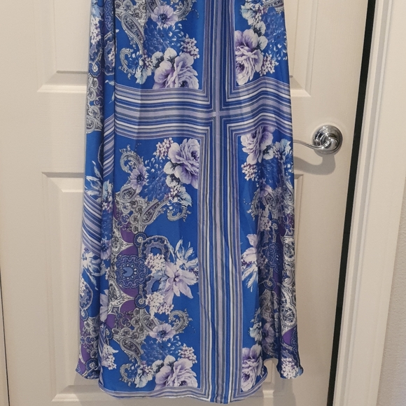 Lulu's Maxi! - Picture 4 of 7